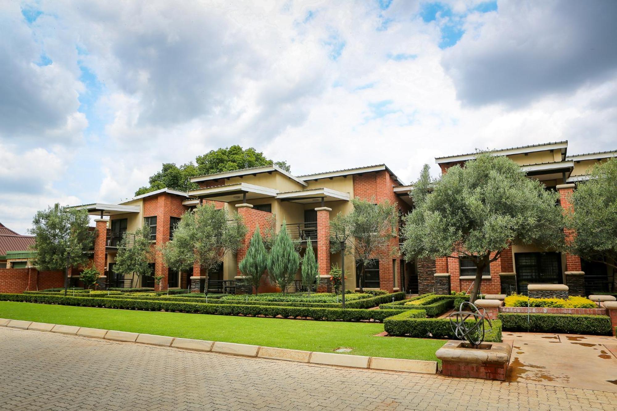 Scott'S Manor Guesthouse Function And Conference Venue Lichtenburg Exterior foto