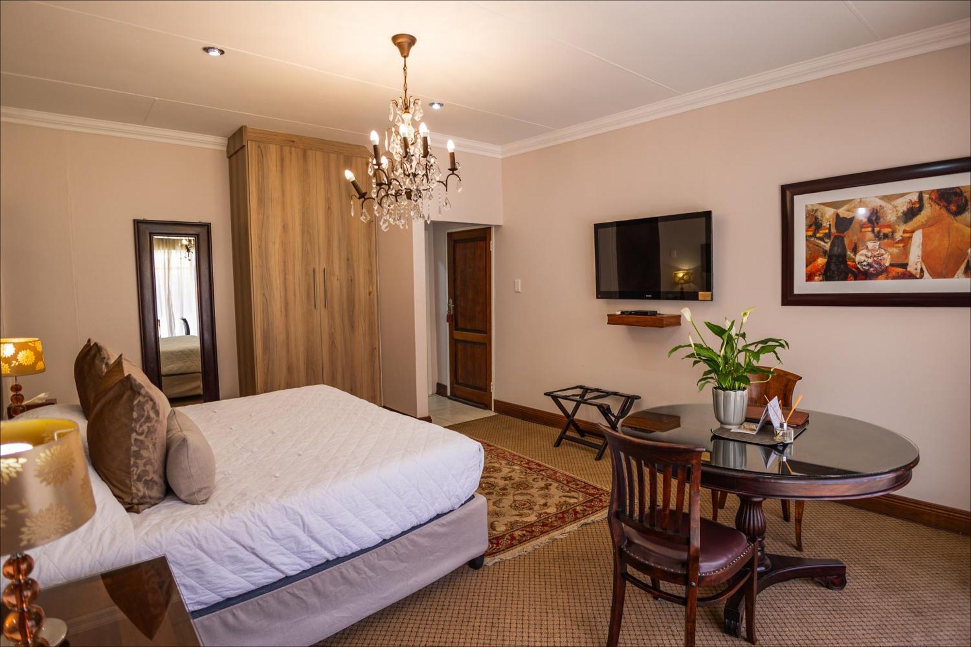 Scott'S Manor Guesthouse Function And Conference Venue Lichtenburg Exterior foto